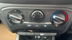 Hyundai i20 1.2 MPi S Connect 5dr Petrol Hatchback